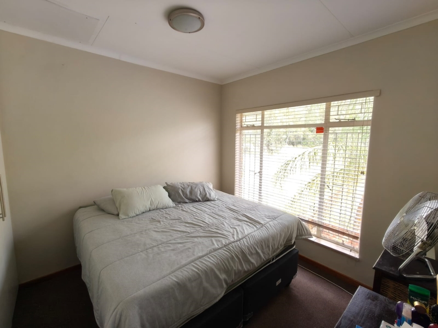 3 Bedroom Property for Sale in Safari Gardens North West